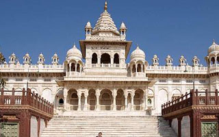 Car Rental in Jodhpur